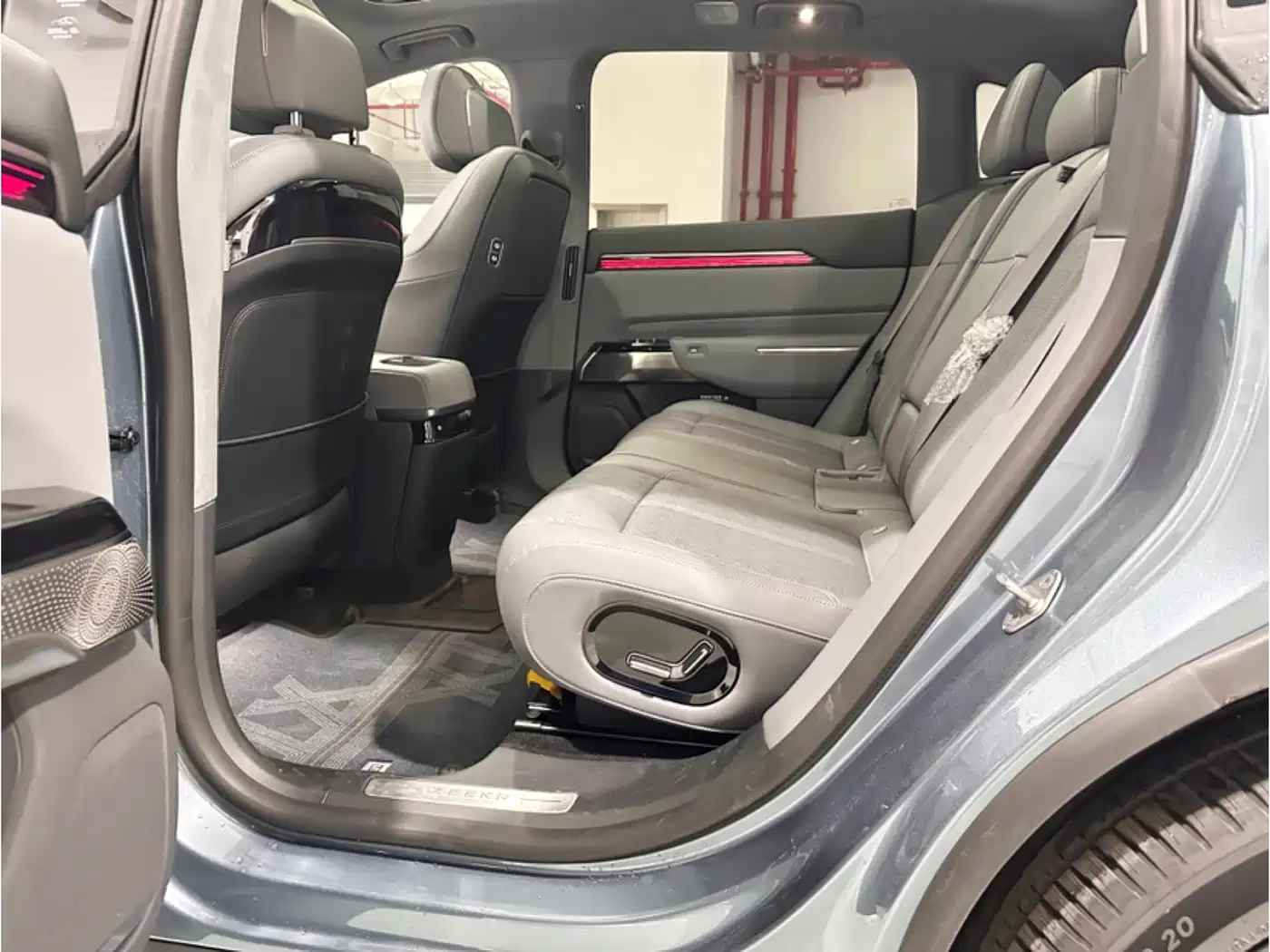 Zeekr 7X 2026 Model 103kWh Long Range RWD Intelligent Driving Edition фото 13