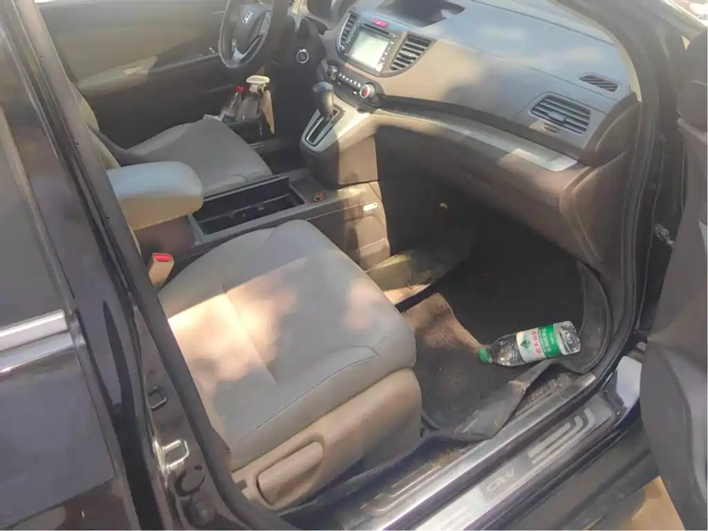 Фото 10 - Honda CR-V