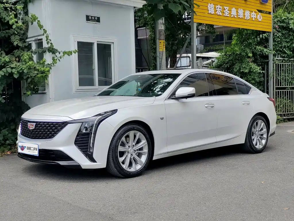 Cadillac CT5 2024 28T Luxury Model Pro