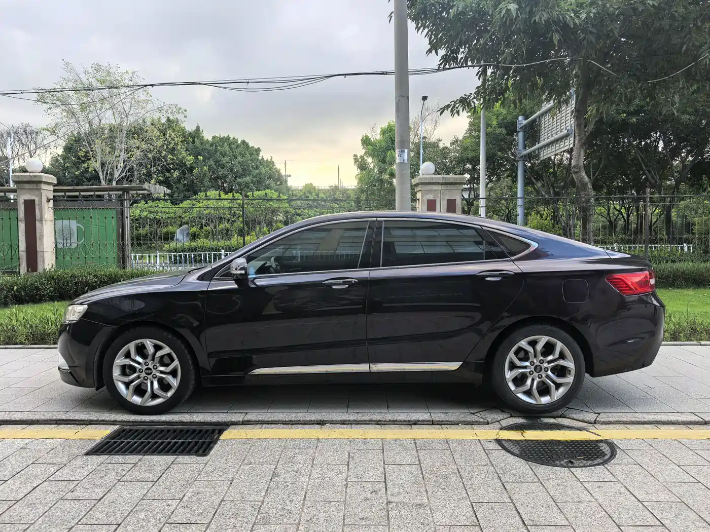 Geely Borui 2015 2015 Ceremonial Limited Edition 1.8T Collector's Model