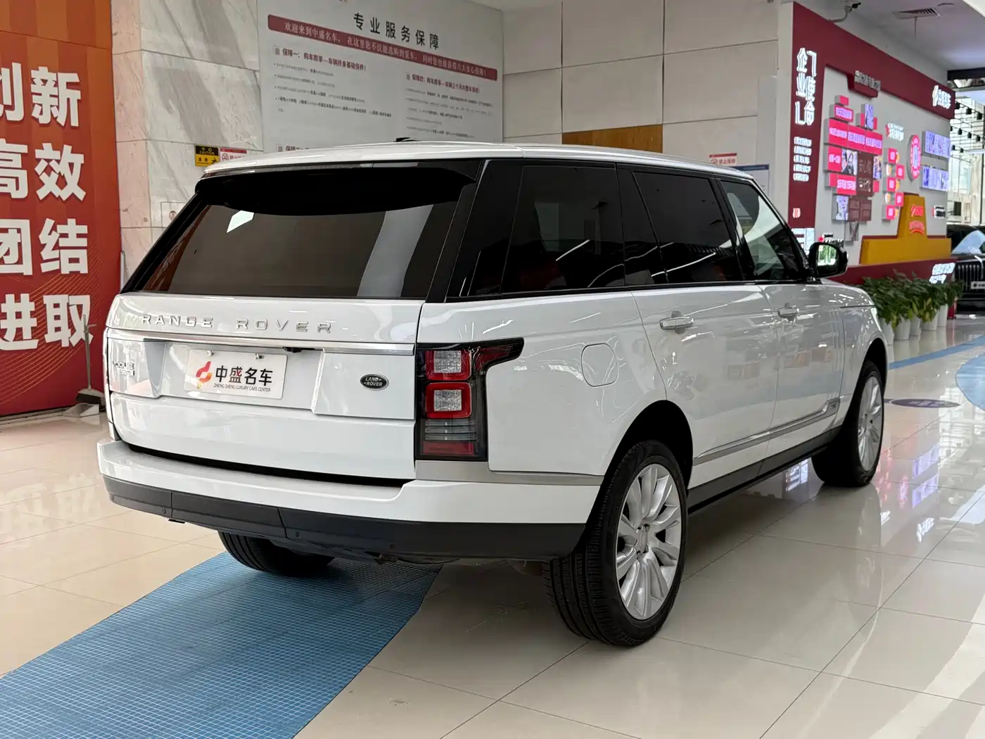 Land Rover Range Rover 2016 3.0 SC V6 Vogue LWB фото 7