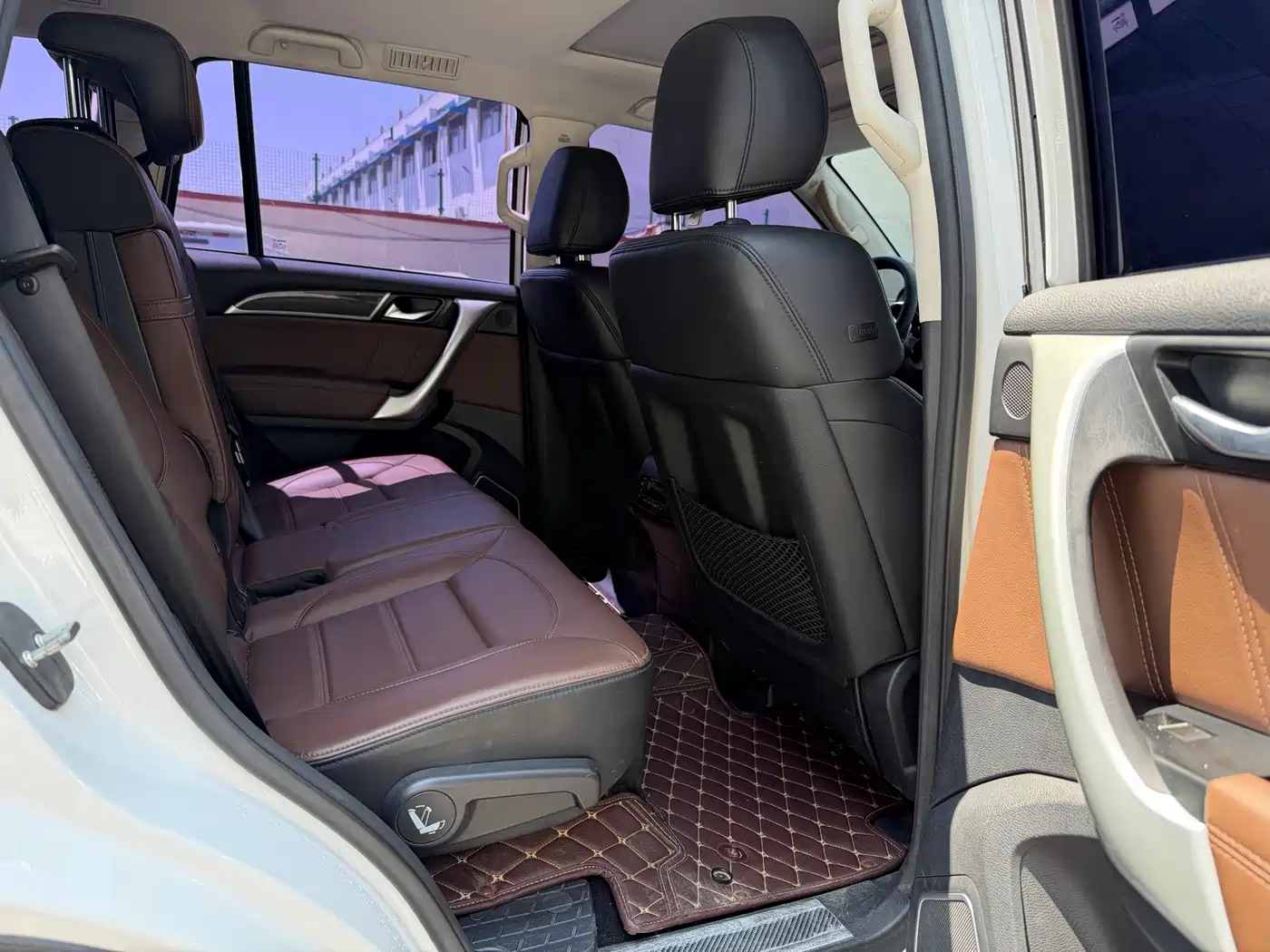 Haval H9 2016 2.0T 4WD Luxury 5-seater фото 8