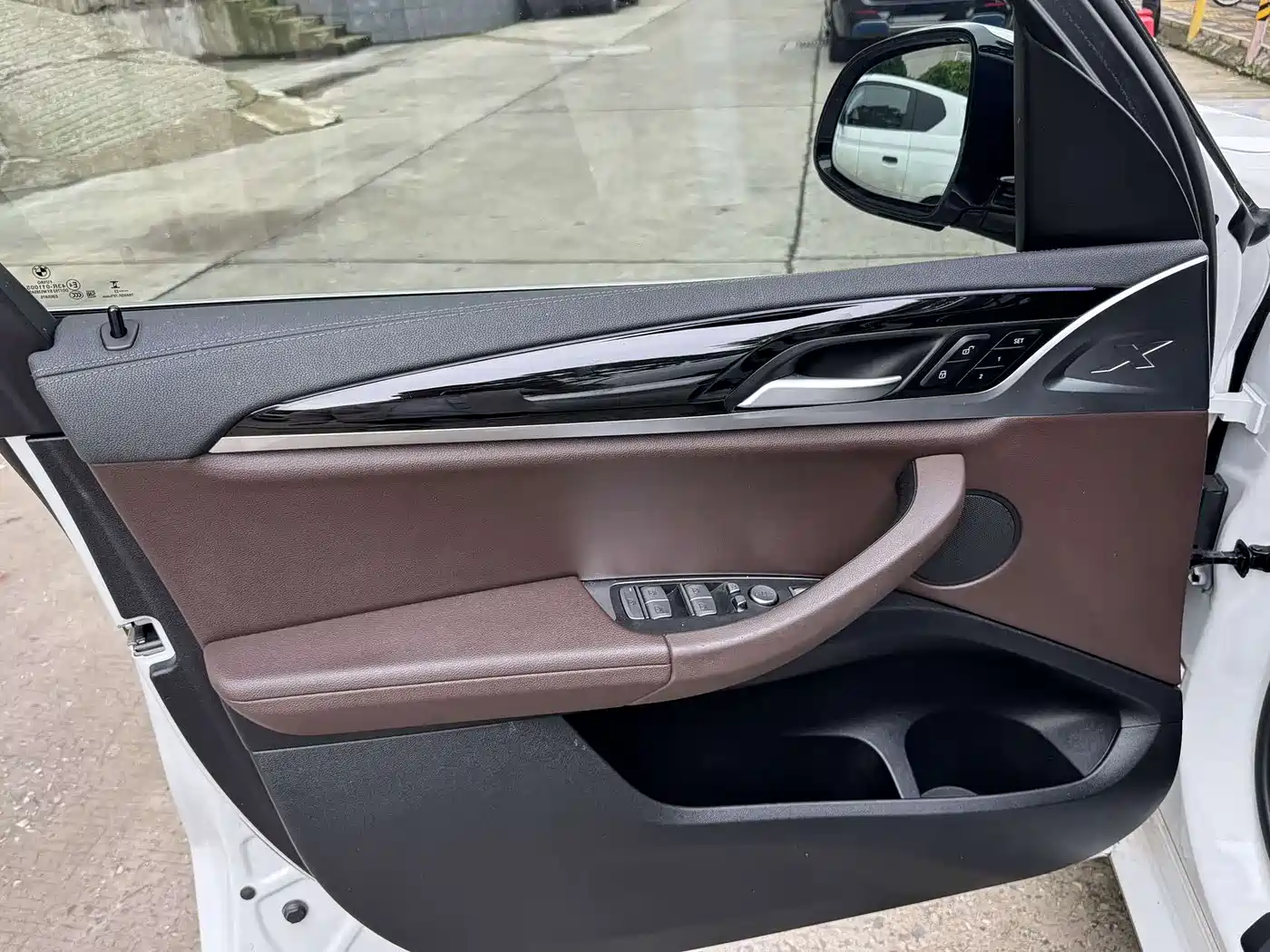 BMW iX3 2022 Facelift Leading Model фото 6