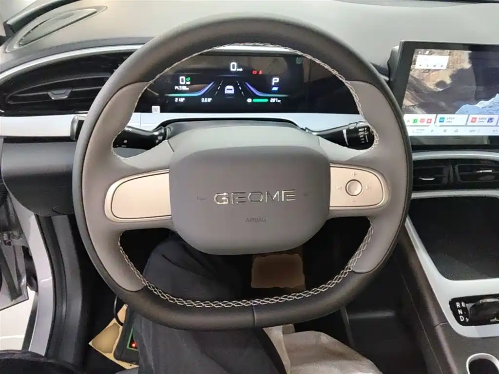 Geely Galaxy Starry Wish 2026 Edition 310km Youth Version фото 11