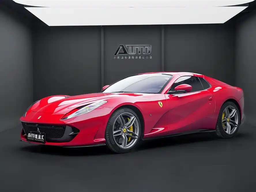 Ferrari 812 2021 2020 6.5L GTS