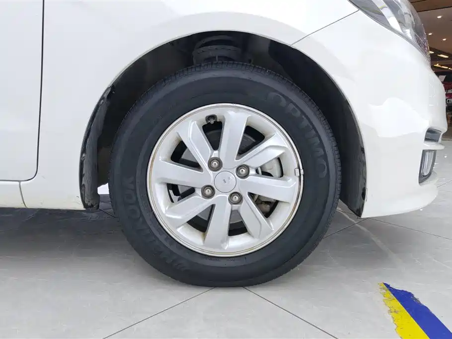 Kia K2 2015 Sedan 1.4L MT GLS фото 6