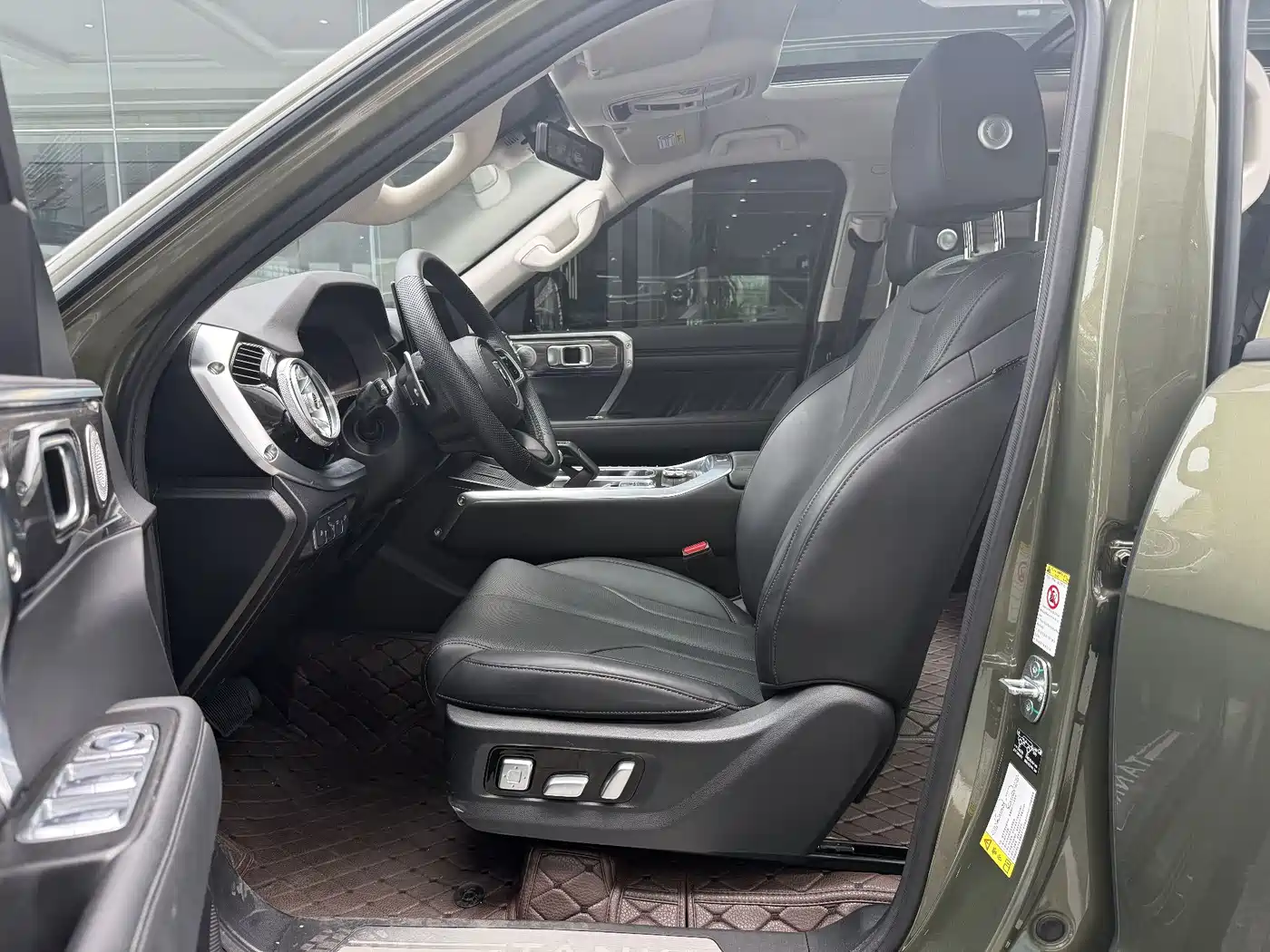 Tank 400 New Energy 2024 Hi4-T Off-Road Edition фото 11