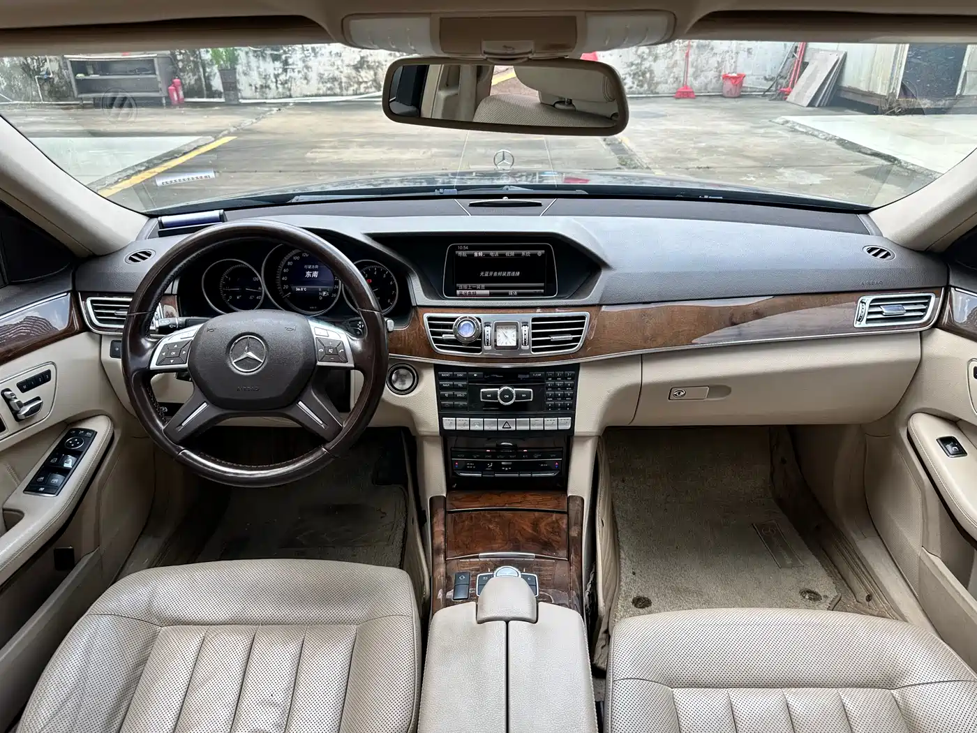 Mercedes-Benz E-Class 2014 E 300 L фото 7