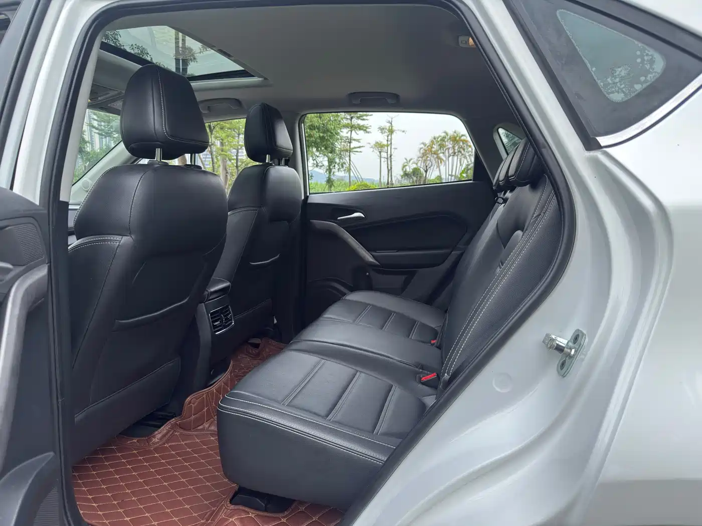 MG Roewe RX5 2018 2017 20T Automatic Luxury Edition