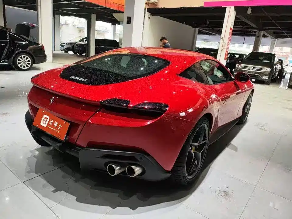Ferrari Roma 2021 2020 3.9T V8
