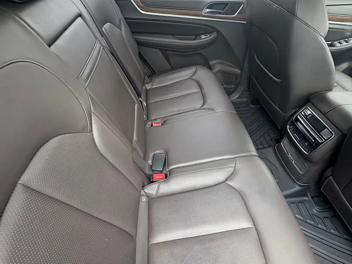 Roewe RX8 2018 2018 30T Intelligent Internet 4WD Supreme Edition