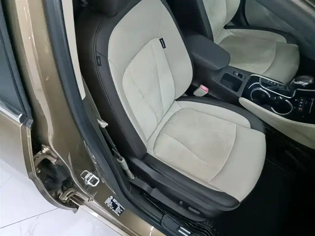 Buick Verano 2015 Sedan 15S Automatic Leading фото 25