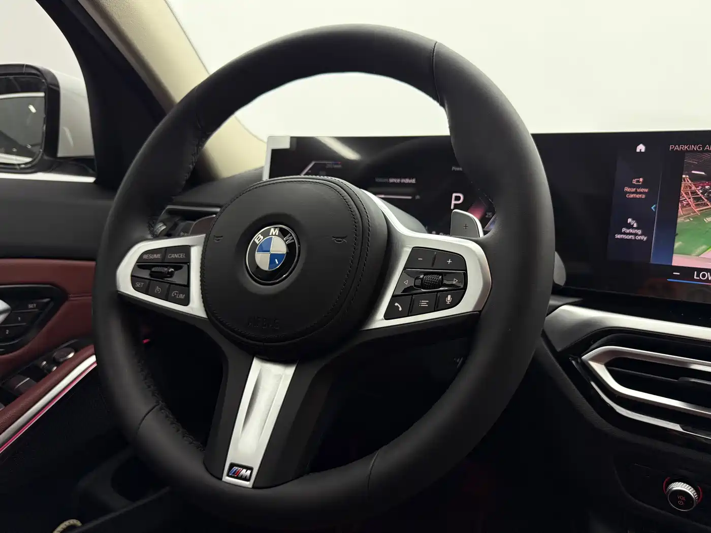 BMW 3 Series 2023 320Li M Sport Package фото 14