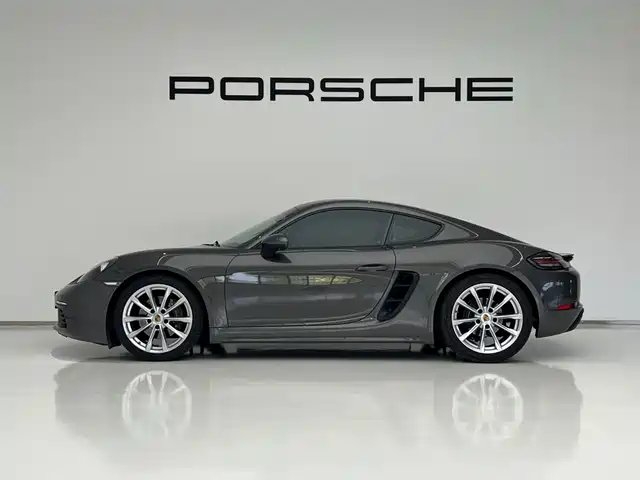 Porsche 718 2020 Cayman 2.0T — фото 2