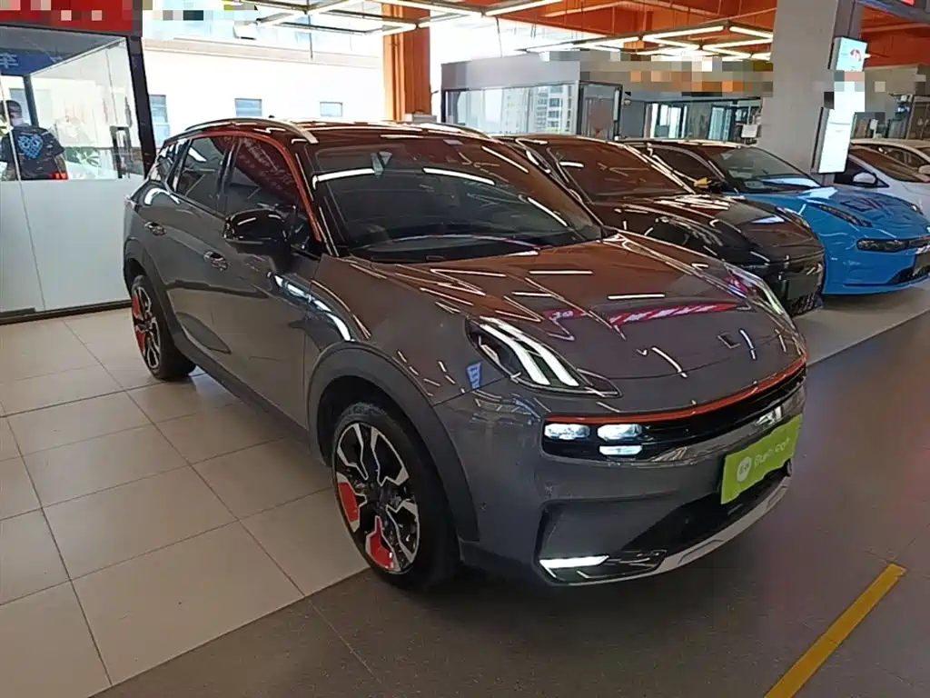 Lynk & Co 06 2020 1.5T Halo фото 4