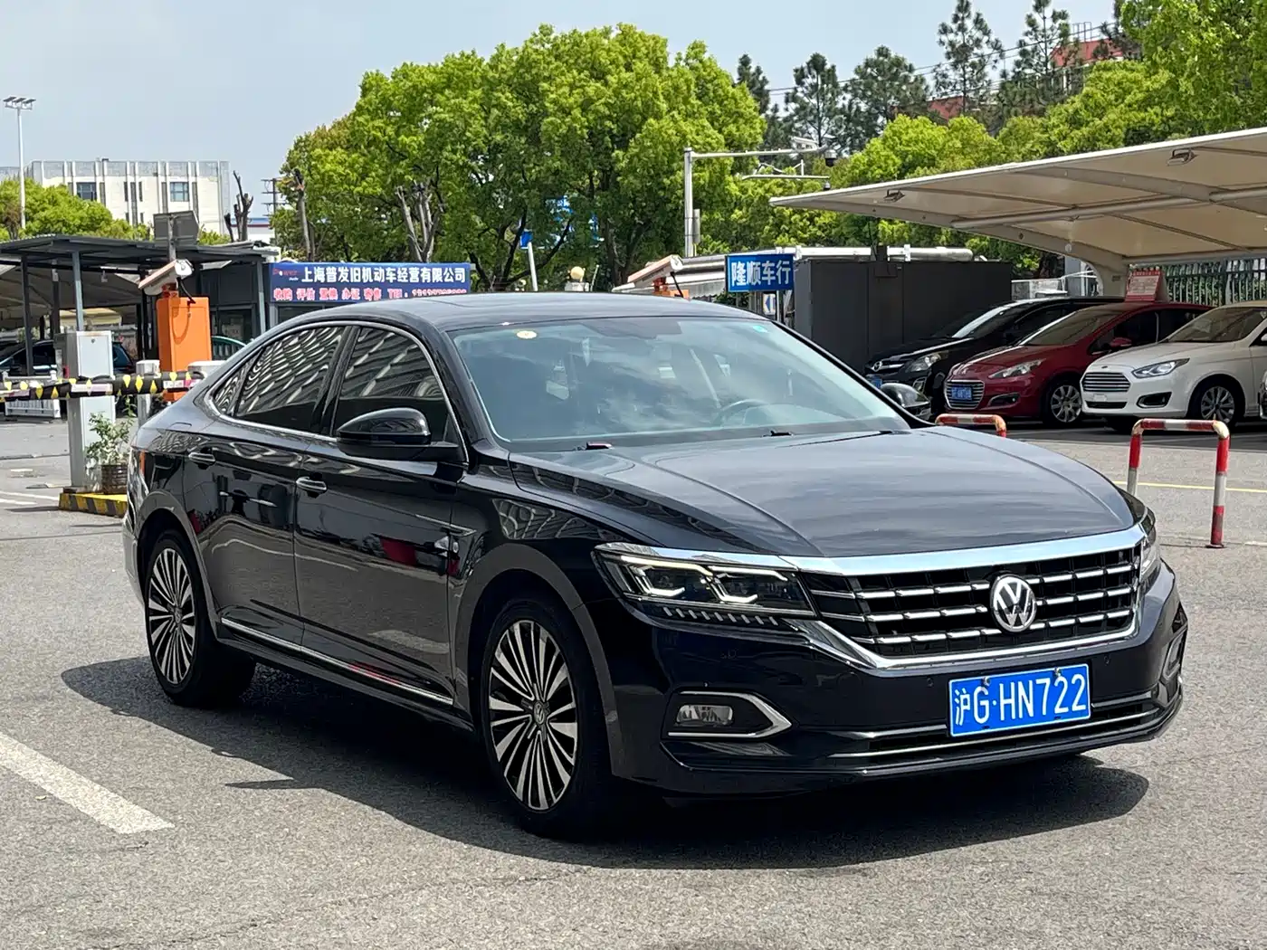 Volkswagen Passat 2019 Model 380TSI Luxury Edition China VI фото 17