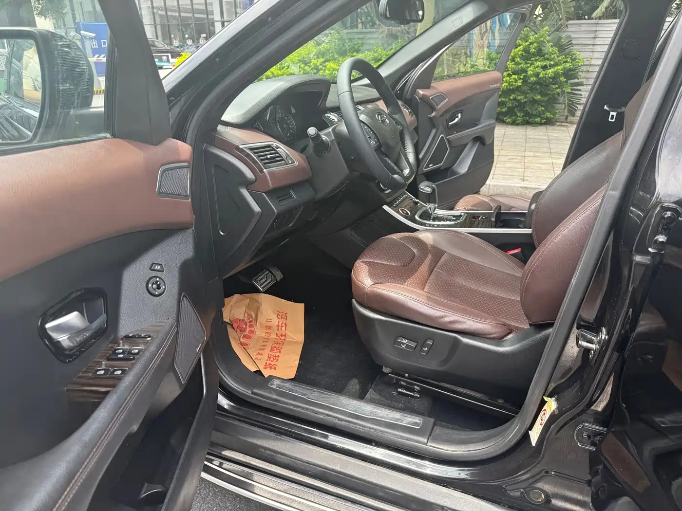 Landwind X7 2016 2016 2.0T Panorama Luxury