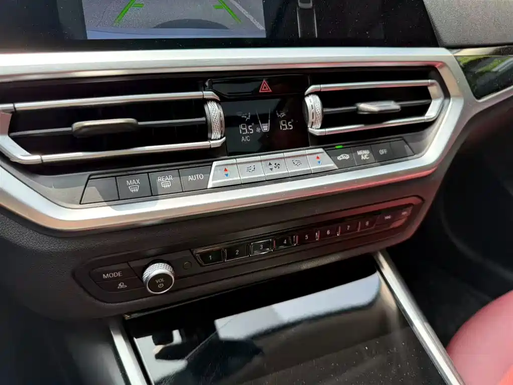 BMW 3 Series 2021 Second Facelift 320Li M Sport Package фото 10