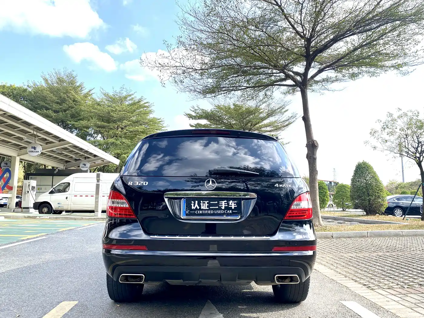Mercedes-Benz R-Class 2017 R 320 4MATIC Business Collector's Edition фото 6
