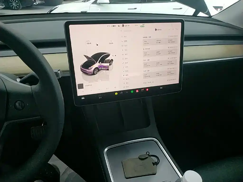 Фото 13 - Tesla Model Y