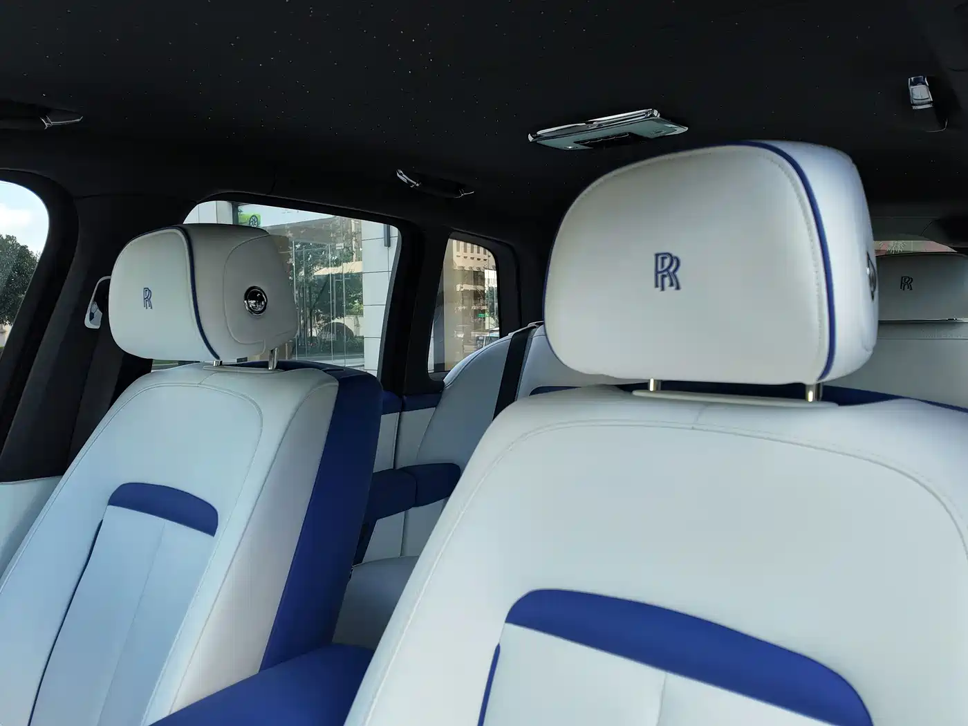 Rolls-Royce Cullinan 2020 2018 5-Seater Version