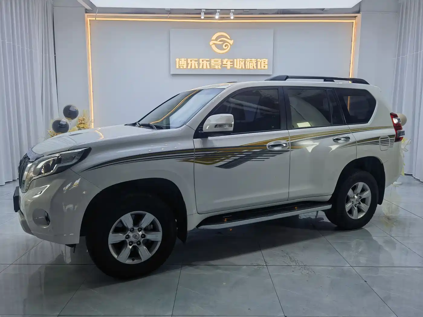 Toyota Prado 2016 3.5L Auto TX-L фото 2