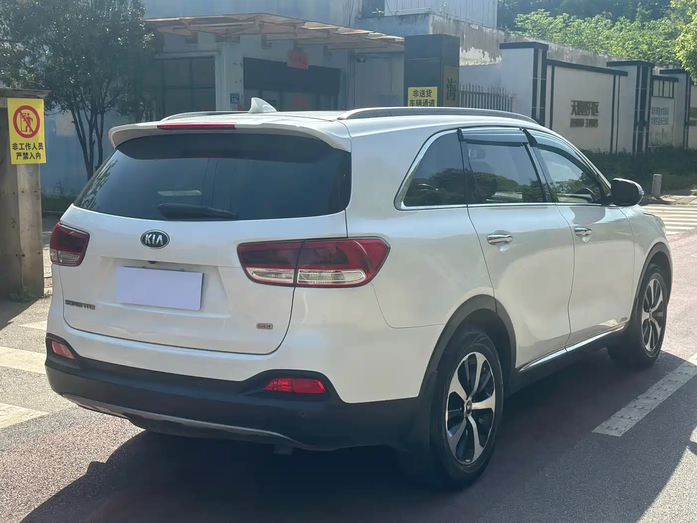 Kia Sorento 2015 2015 Sorento L 2.4L Gasoline 4WD Elite 5-seater China IV