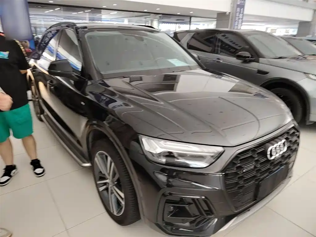Audi Q5L 2022 45T Premium Dynamic фото 4