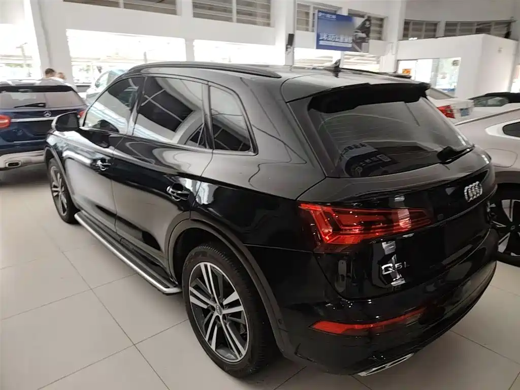 Audi Q5L 2022 45T Premium Dynamic фото 5