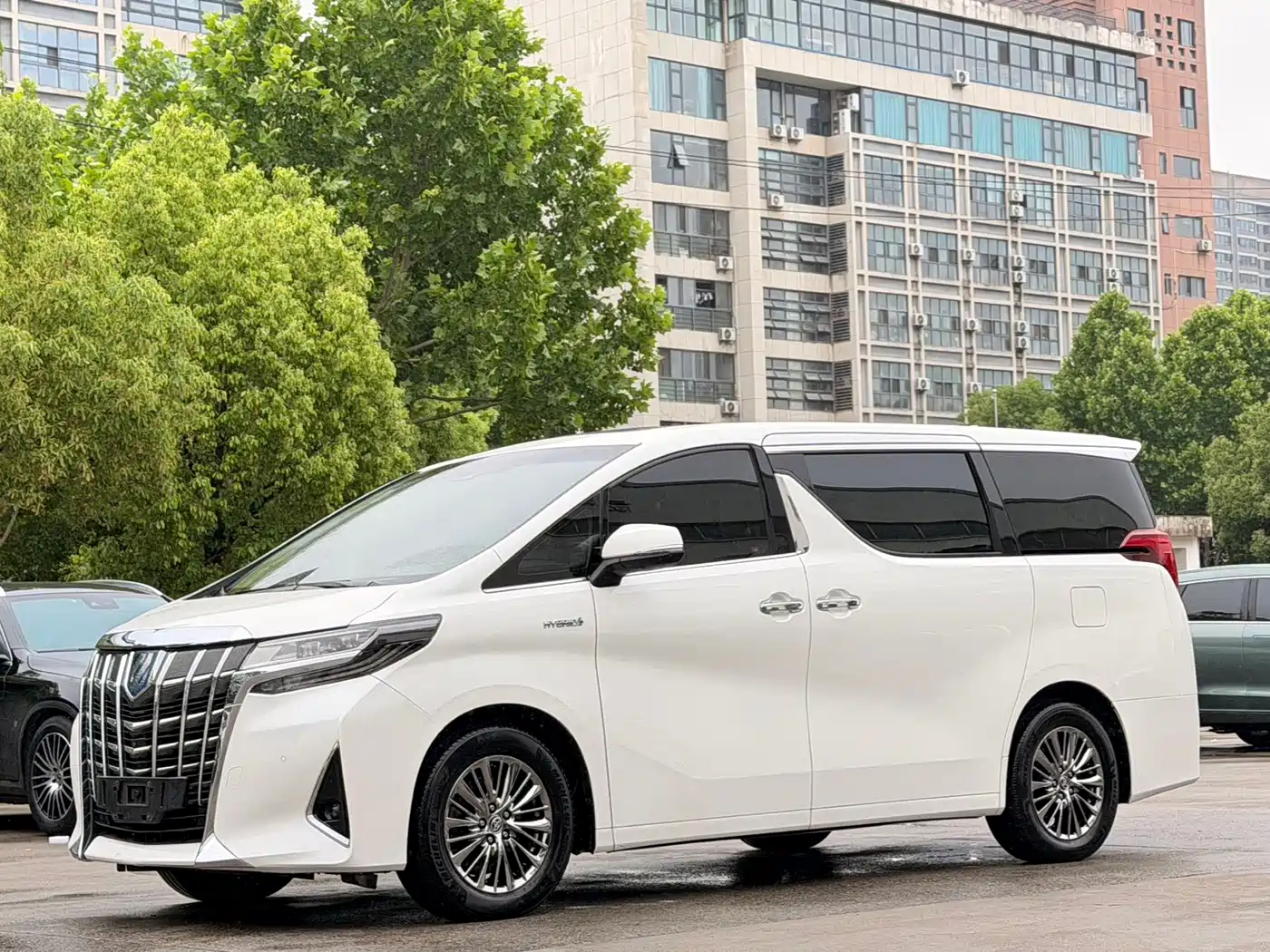 Toyota Alphard 2021 Hybrid 2.5L Ultimate