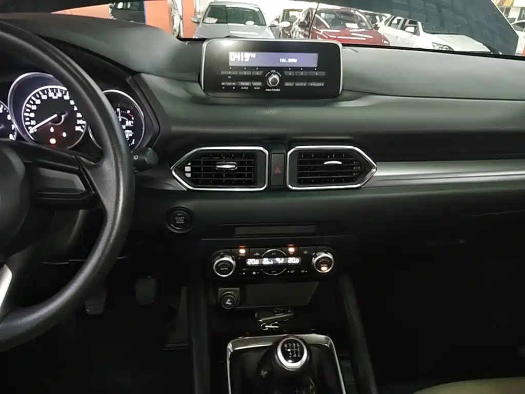 Фото 13 - Mazda CX-5