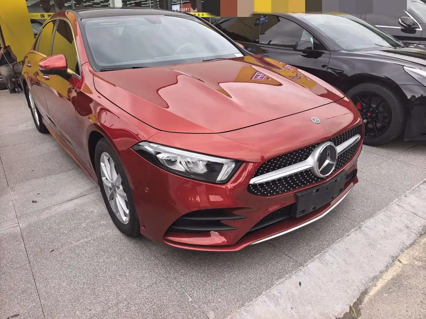 Mercedes-Benz A-Class 2019 A 200 L Sport Sedan фото 3
