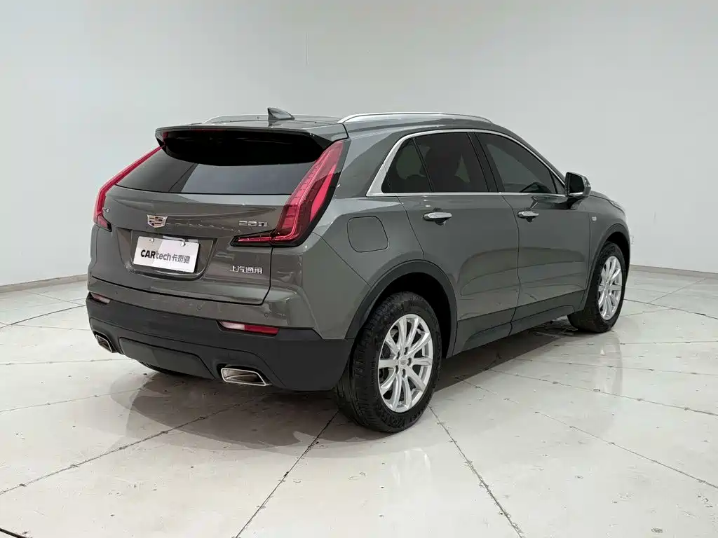Photo 27 - Cadillac XT4