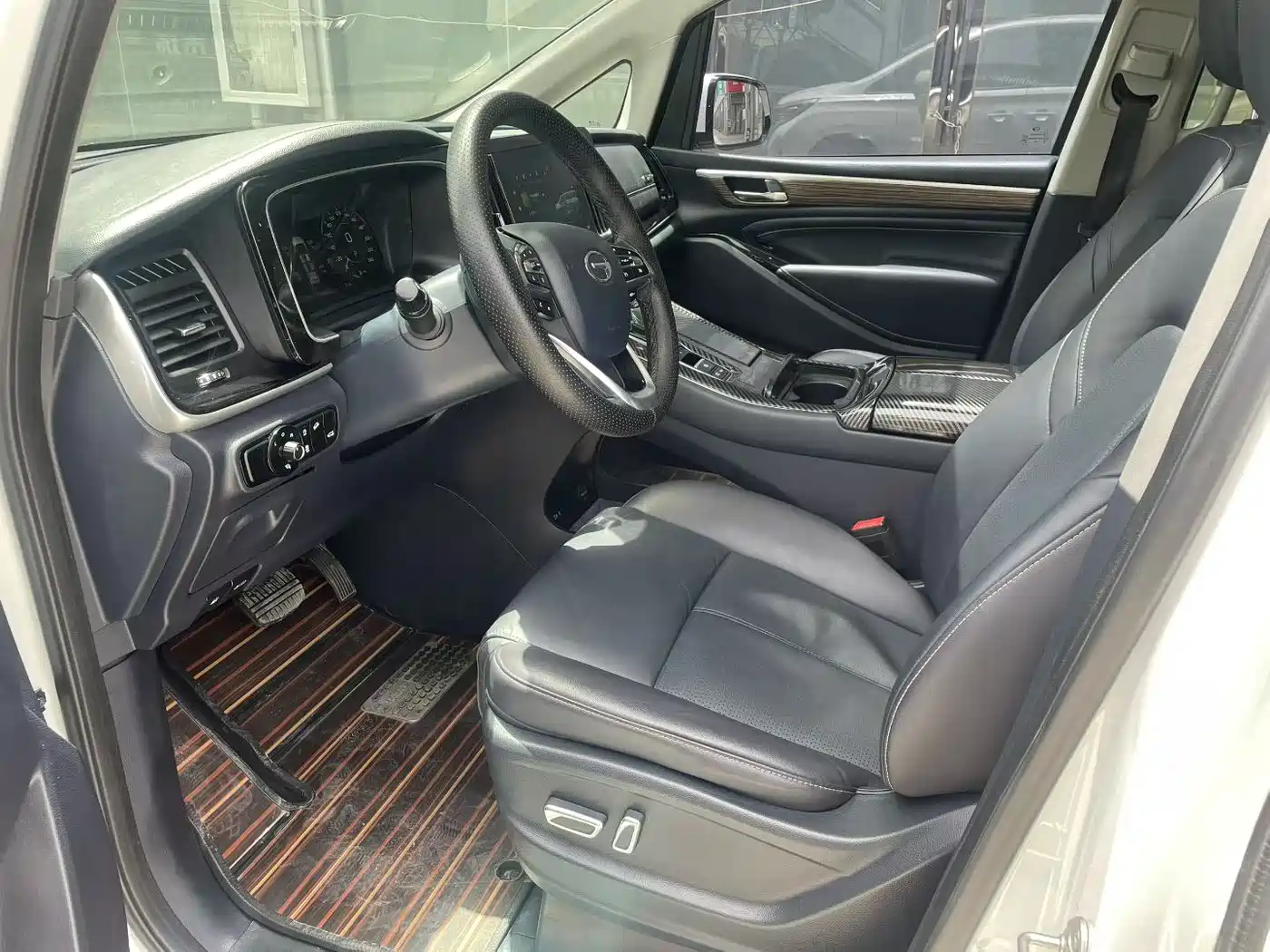 GAC Trumpchi Trumpchi M8 2021 Leading Show Series 390T Luxury Edition фото 7