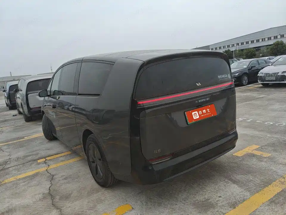 Li Auto MEGA 2024 2024 Ultra