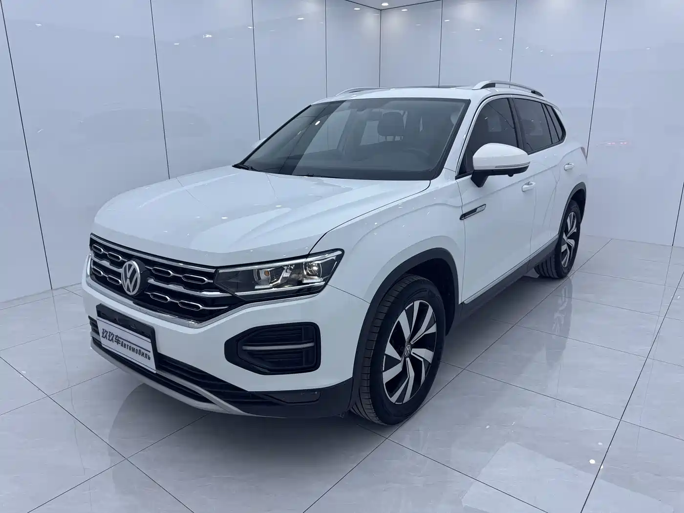 Volkswagen Tayron 2022 280TSI 2WD Luxury Smart Connect Edition