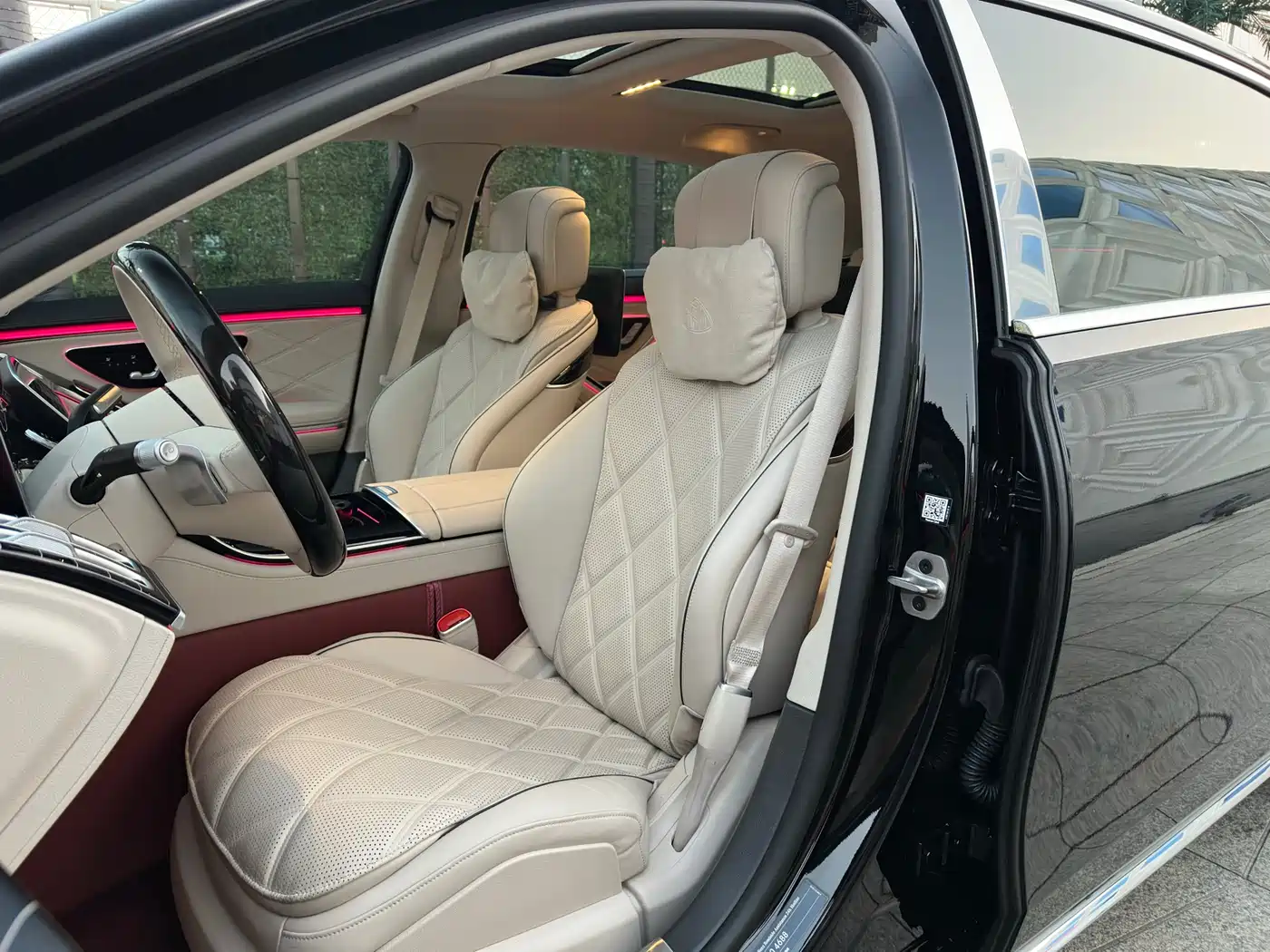 Mercedes-Benz Maybach S-Class 2025 Model S 480 4MATIC фото 11