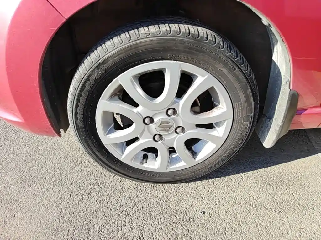 Suzuki Alto 2015 2013 1.0L Automatic Deluxe