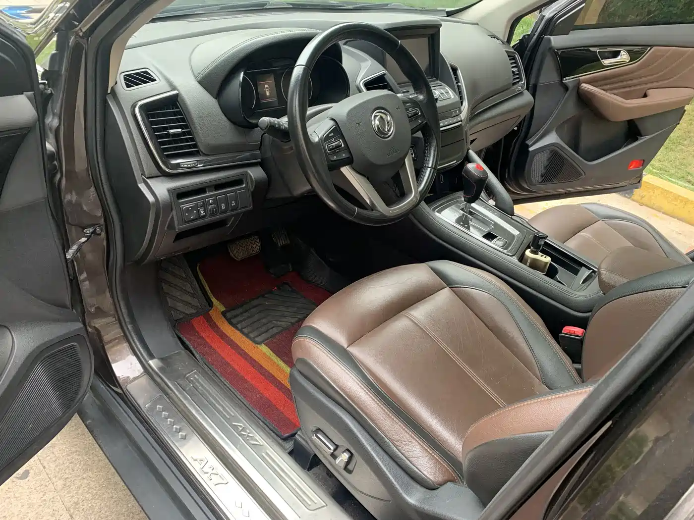 Dongfeng Aeolus Dongfeng Fengshen AX7 2018 2018 Classic 1.6T Auto Luxury