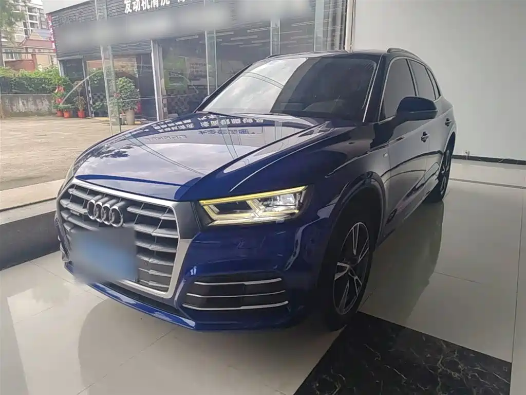 Audi Q5L 2018 40 TFSI Prestige Fashion (China V) фото 2