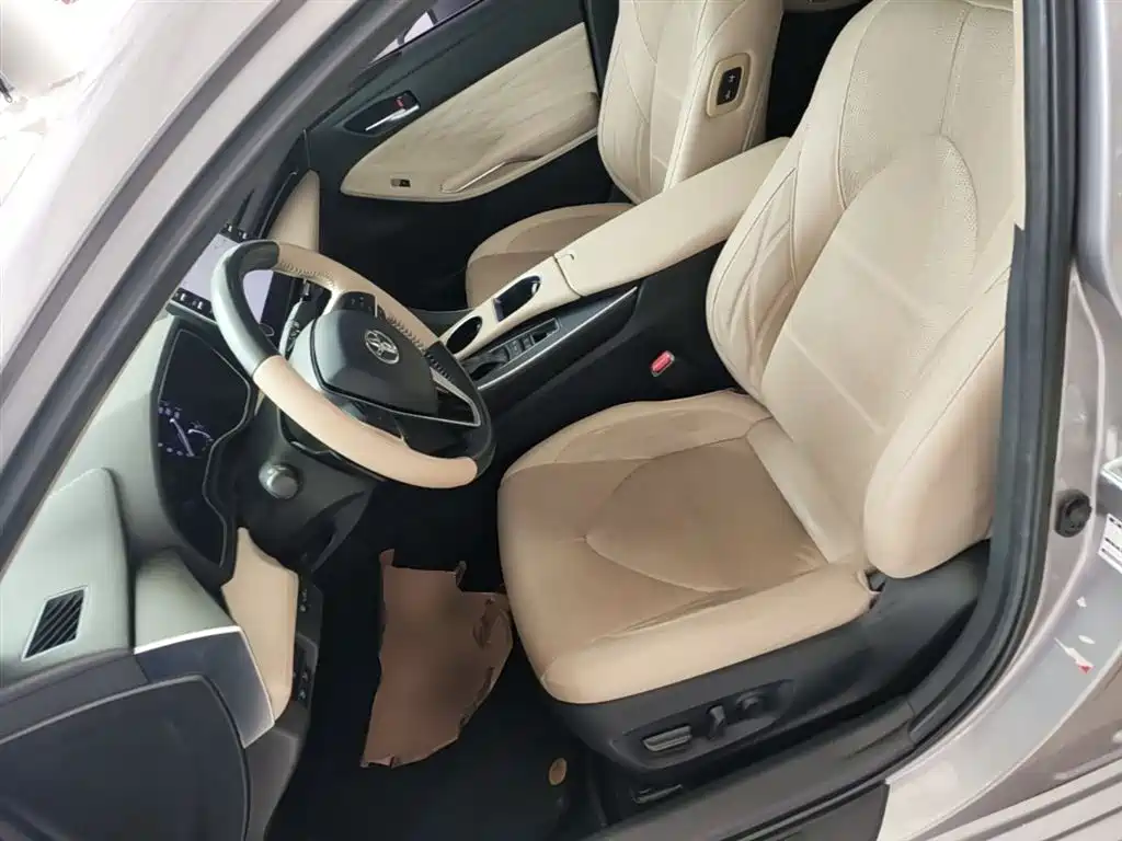 Toyota Avalon 2019 2.5L Touring Premium Edition China VI фото 15