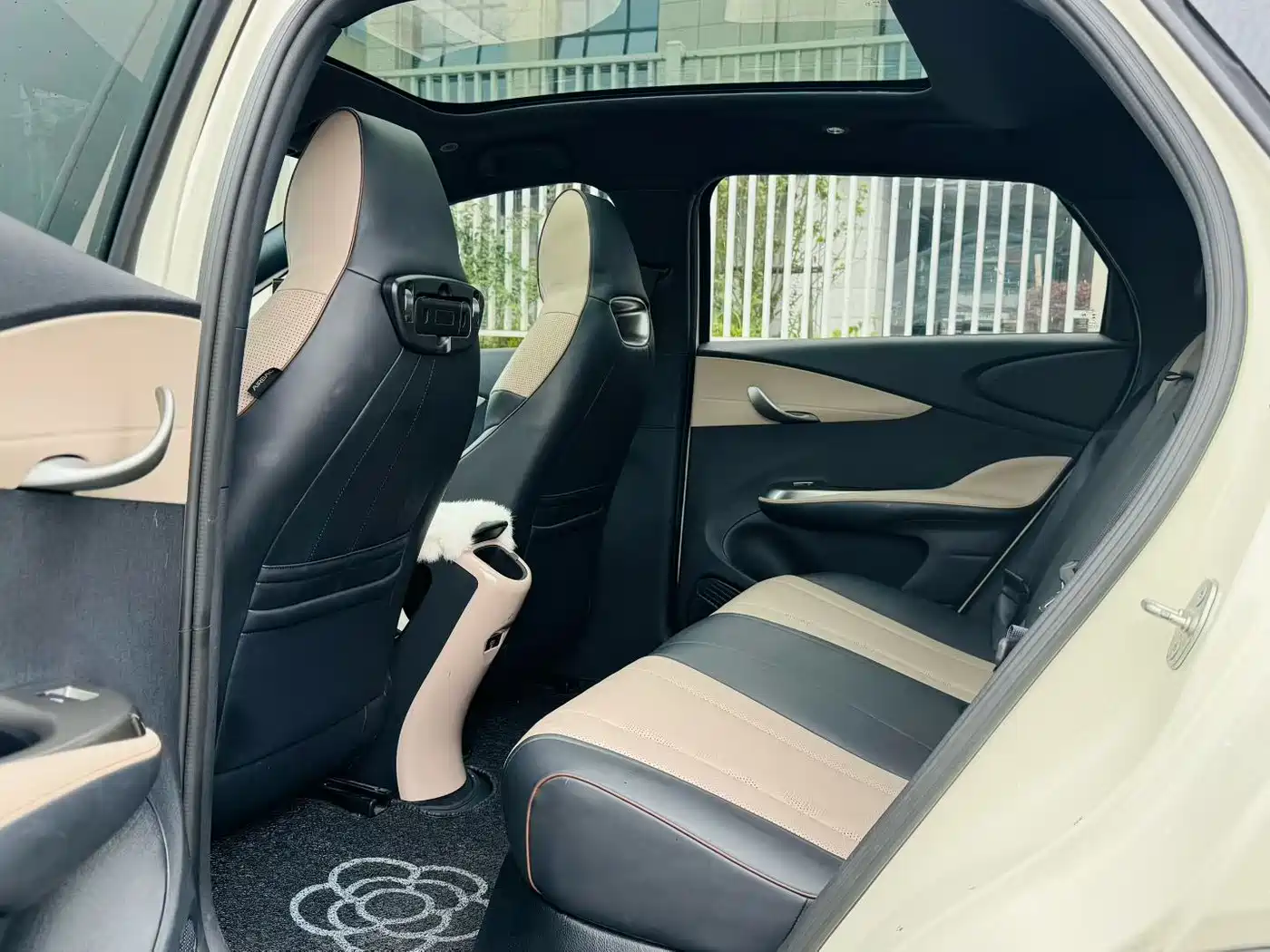 BYD Dolphin 2023 420km Fashion Edition фото 6