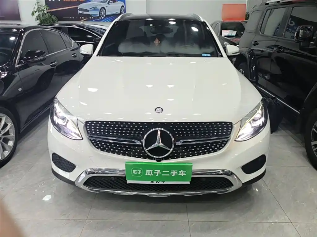 Mercedes-Benz GLC 2016 GLC 200 4MATIC фото 3