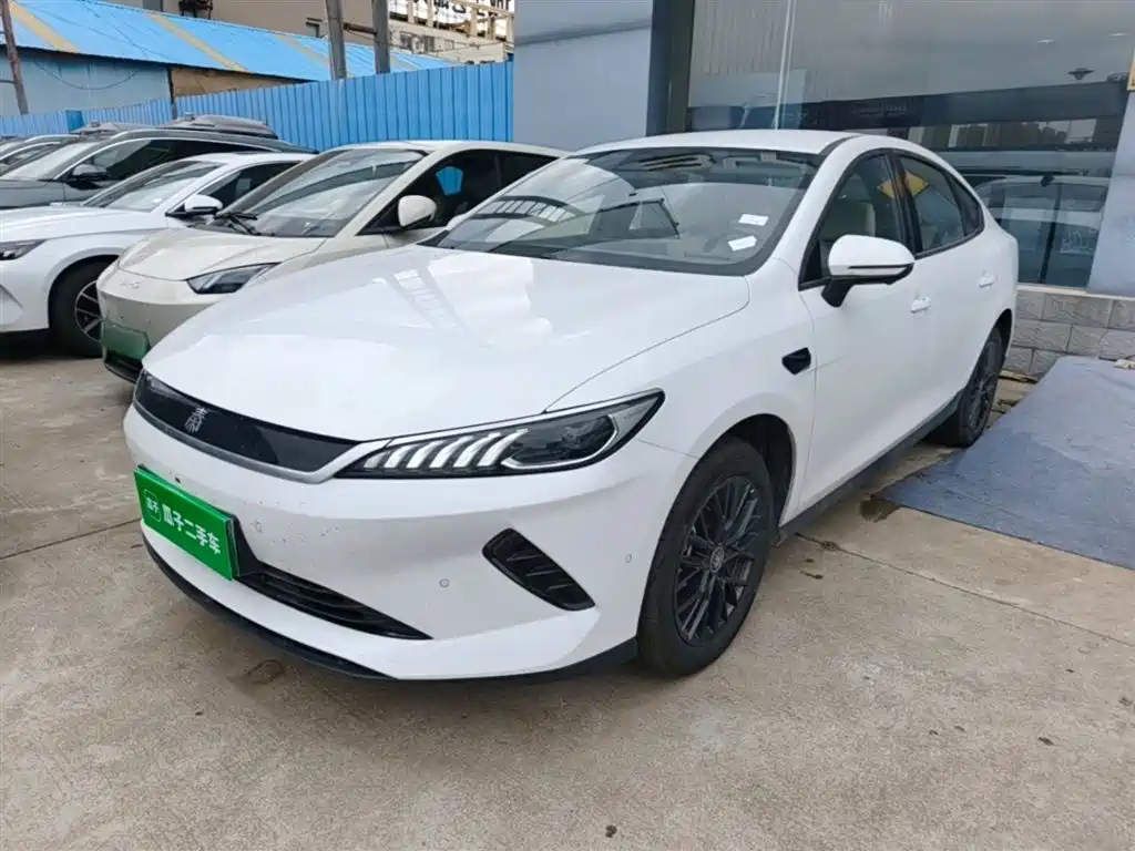 BYD Qin PLUS 2025 EV Smart Drive Edition 420KM Leading Type