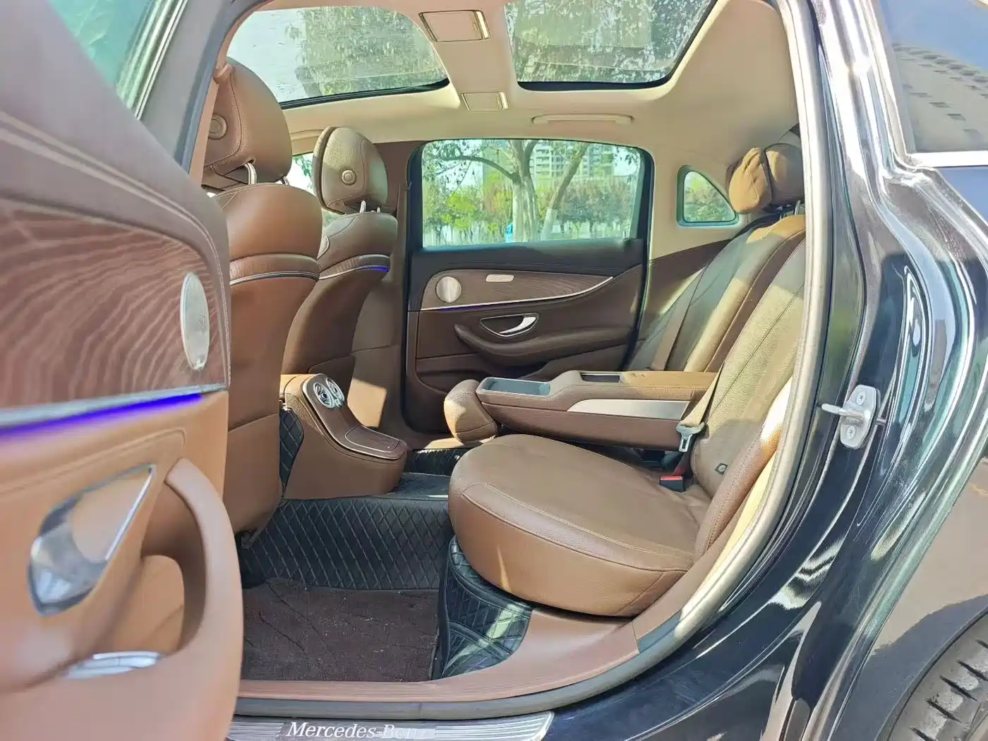 Mercedes-Benz E-Class 2021 Facelift E 260 L фото 6