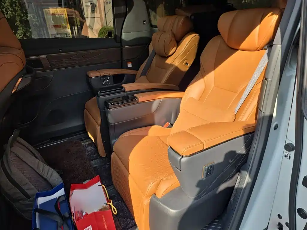 Toyota Vellfire 2024 2024 Crown Hybrid 2.5L Premium Edition