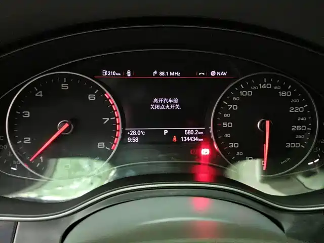 Audi A6L 2012 TFSI Standard — фото 4