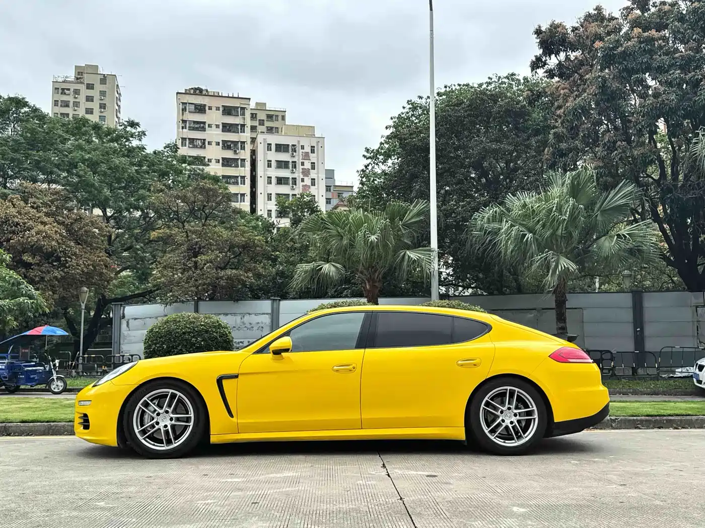 Porsche Panamera 2014 Panamera S Executive 3.0T фото 6