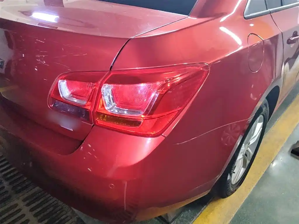 Chevrolet Cruze 2015 1.5L Classic SE AT фото 8