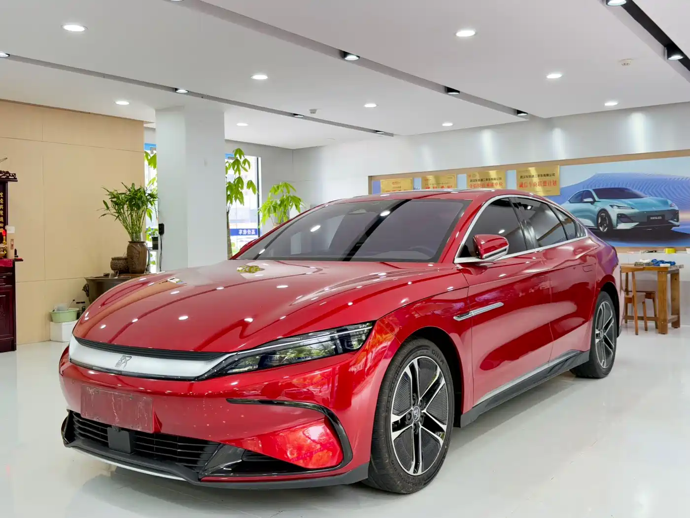 BYD Han 2023 EV Champion Edition 605KM FWD Premium